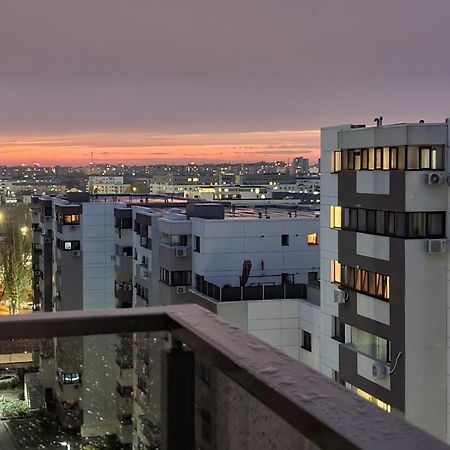 Premium Hils Brauner Studio Bukarest Kültér fotó