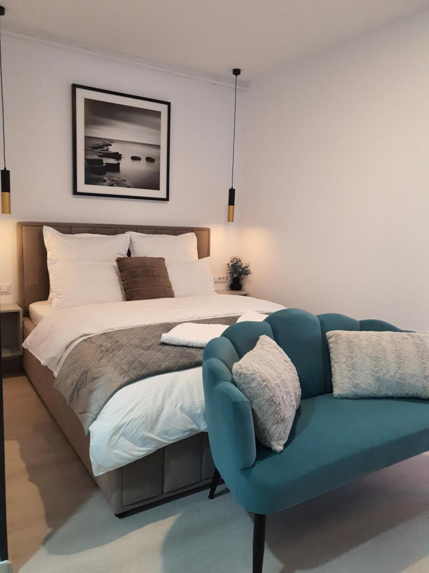 Premium Hils Brauner Studio Bukarest Kültér fotó