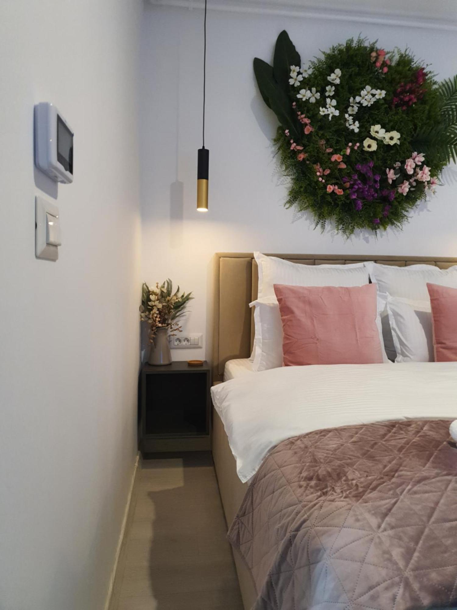 Premium Hils Brauner Studio Bukarest Kültér fotó